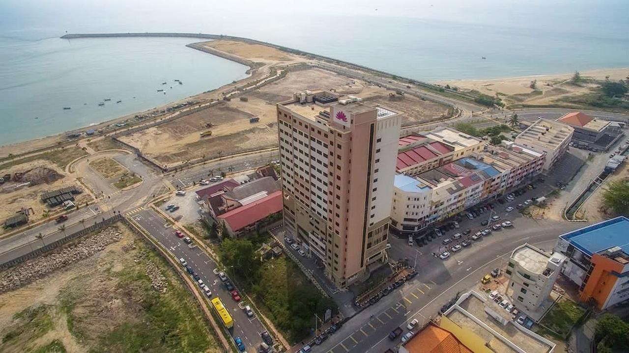 Hotel Tanjong Vista Куала Теренгану Екстериор снимка