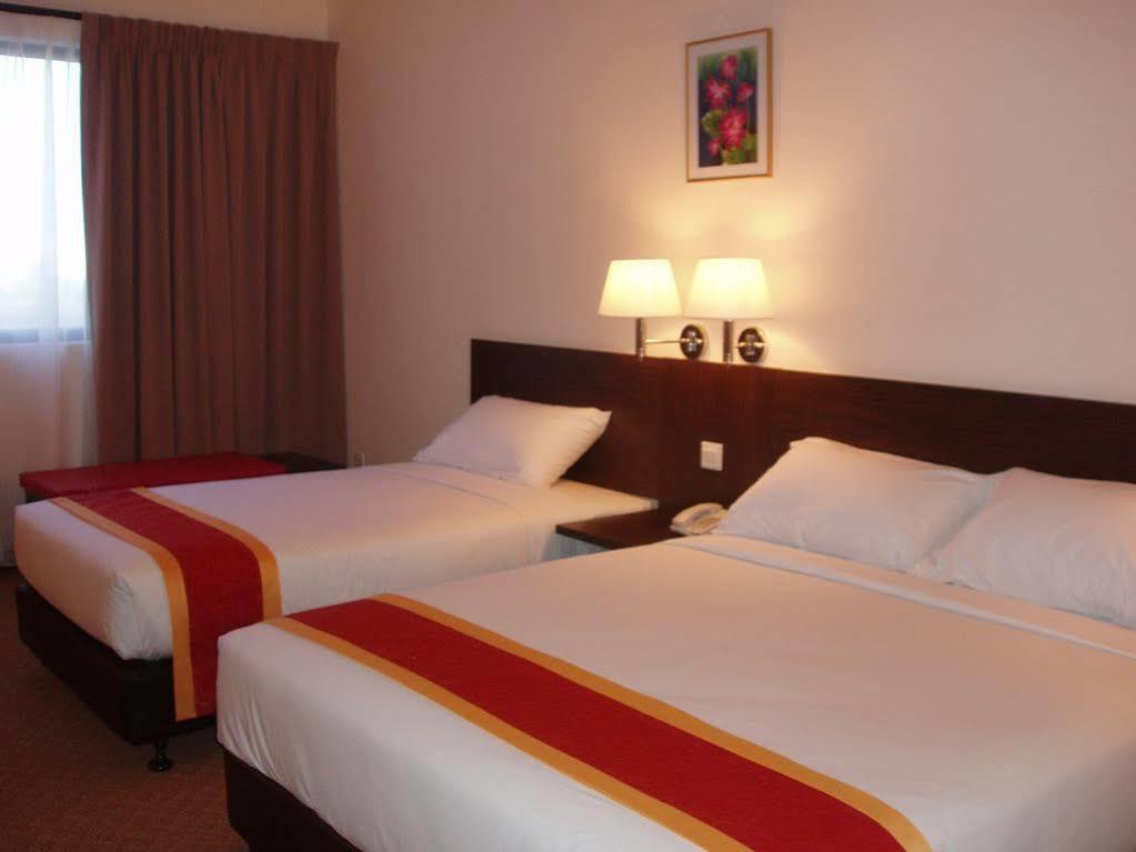 Hotel Tanjong Vista Куала Теренгану Екстериор снимка